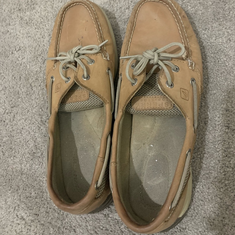 Sperry boat shoes